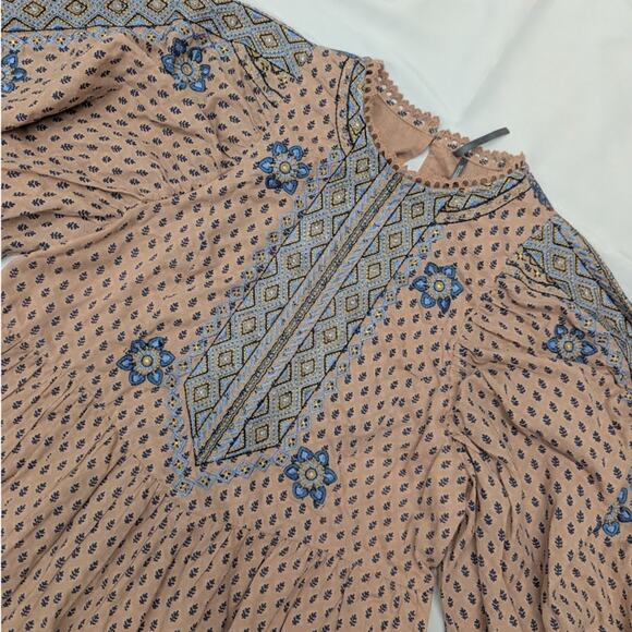 By Anthropologie Embroidered Tunic Mini Dress Sz S Pink Floral - Picture 2 of 7